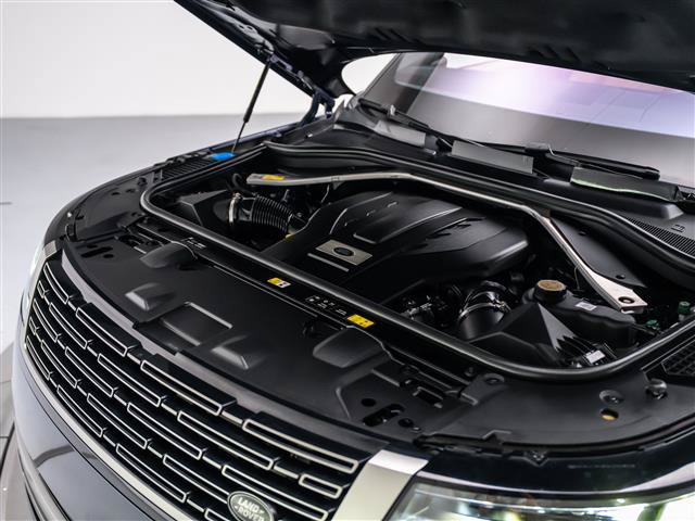Used 2023 Land Rover Range Rover SE AWD/4WD image 10