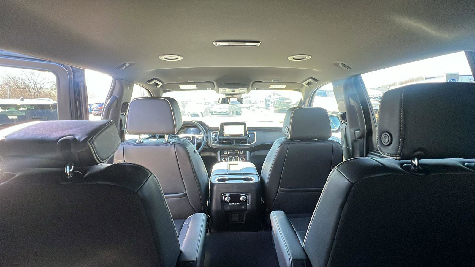 Used 2024 GMC Yukon SLT image 24