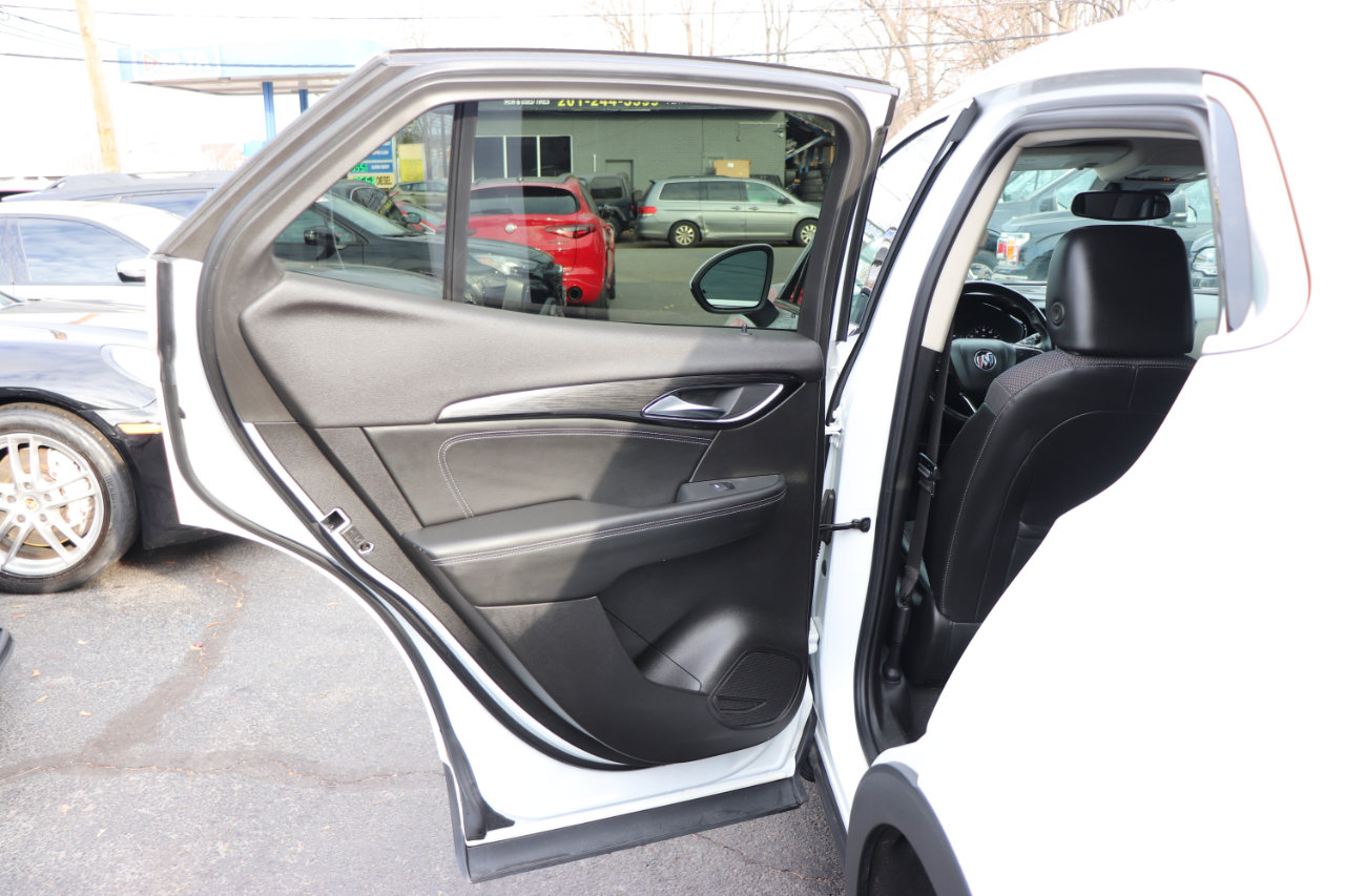 Used 2023 Buick Envision Preferred image 24