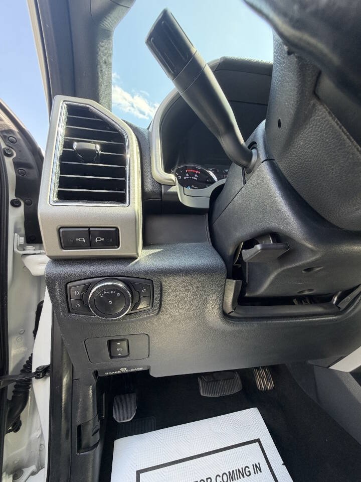 Used 2022 Ford F350 Lariat w/ Lariat Value Package AWD/4WD image 34