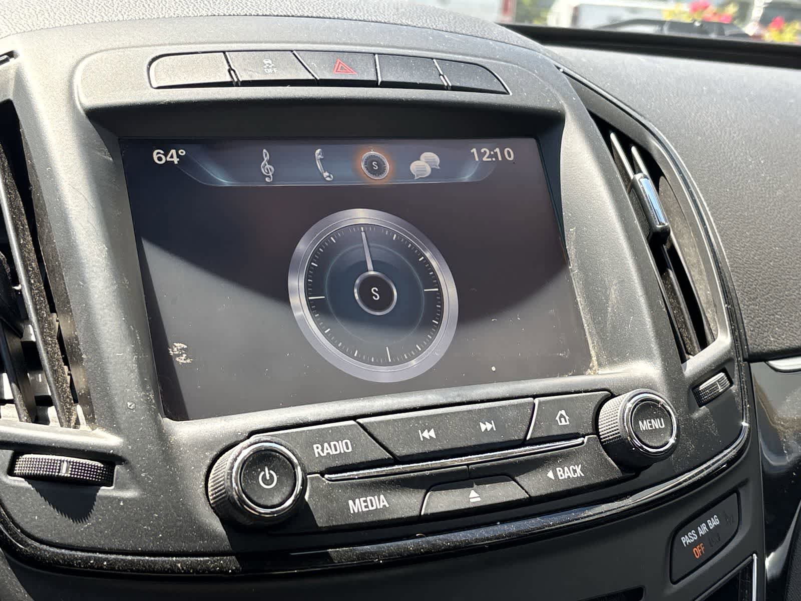 Used 2016 Buick Regal FWD image 15