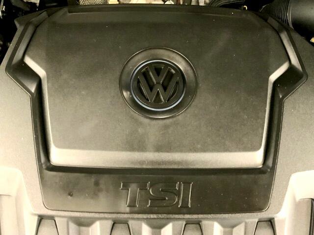 Used 2019 Volkswagen Tiguan SEL Premium image 38