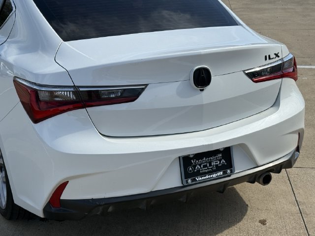 Used 2019 Acura ILX FWD image 6