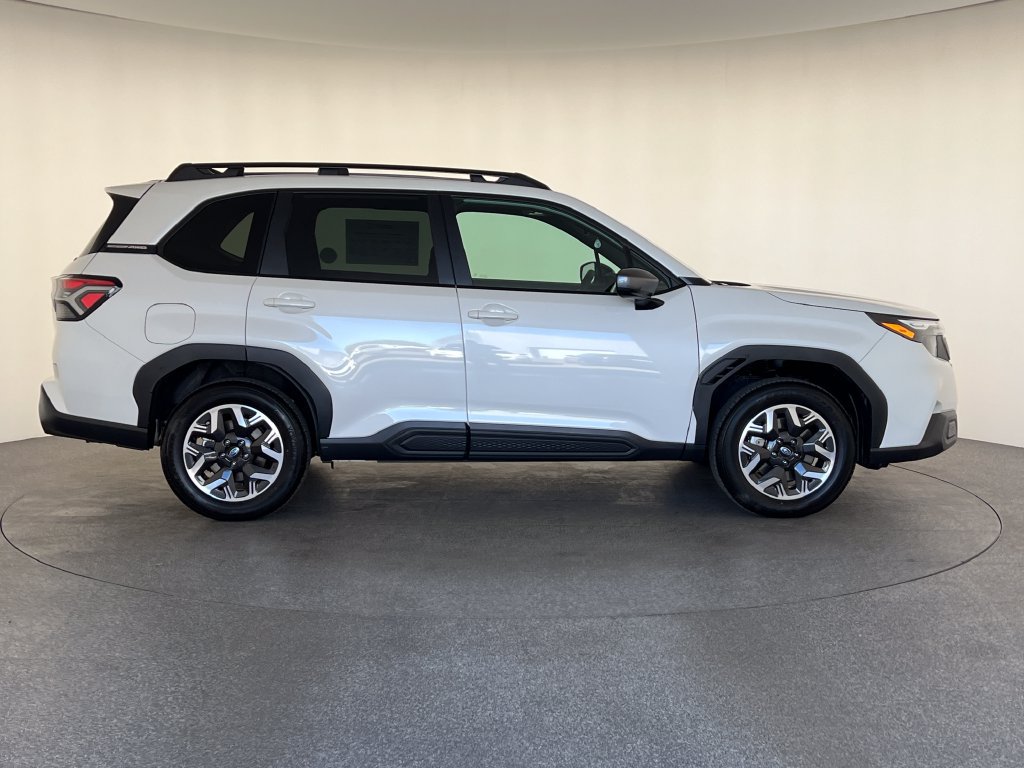 New 2026 Subaru Forester Premium AWD/4WD image 2