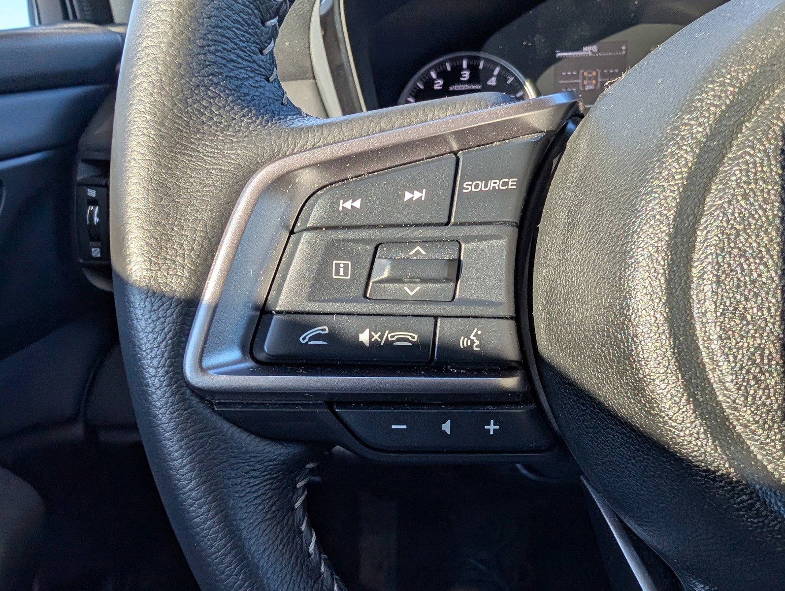 Certified 2025 Subaru Legacy Premium image 27