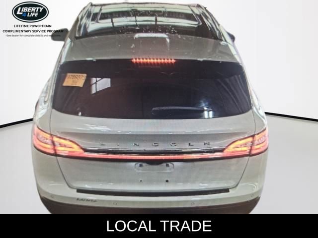 Used 2022 Lincoln Nautilus Reserve image 13