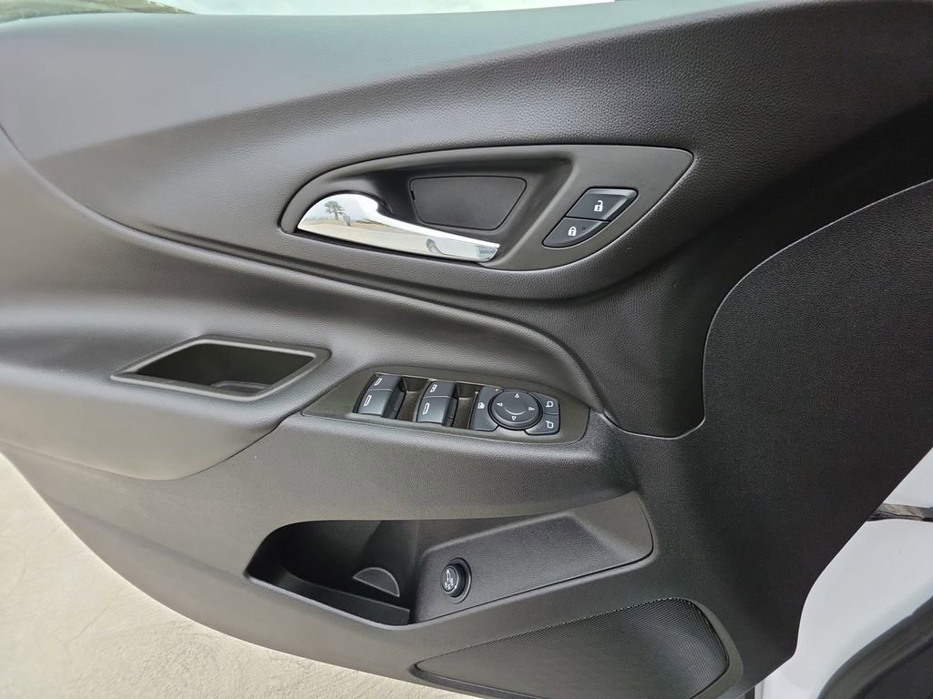 Used 2024 Chevrolet Equinox LT image 24