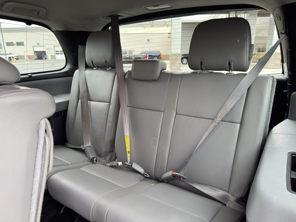 Used 2015 Toyota Sequoia Limited AWD/4WD image 9