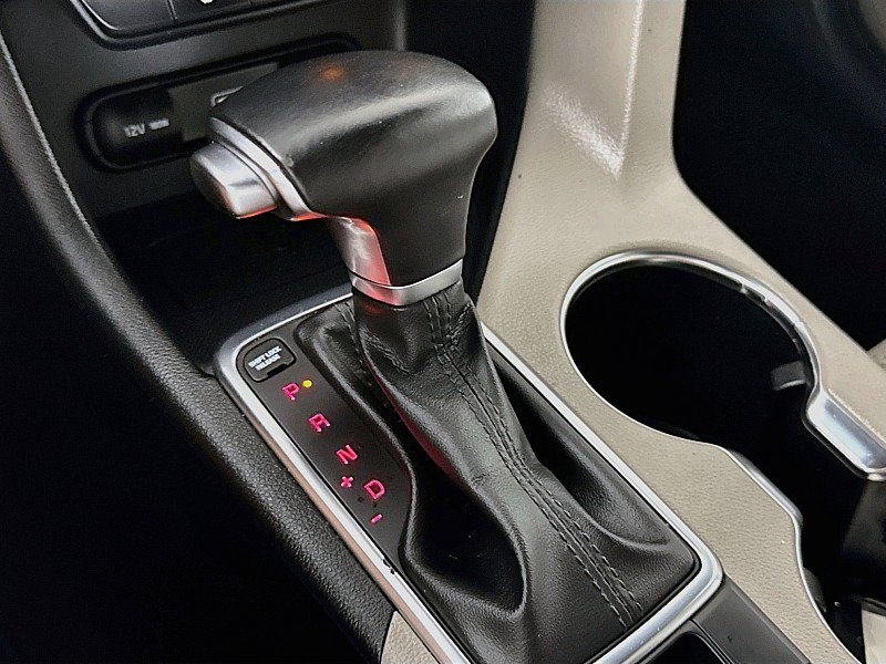 Used 2022 Kia Sportage Nightfall Edition w/ Nightfall Fwd Premium Package image 18