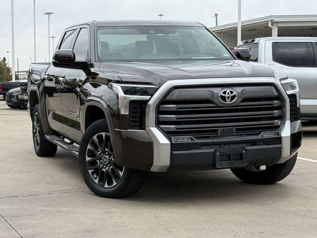 Used 2024 Toyota Tundra Limited w/ Power Package AWD/4WD image 2