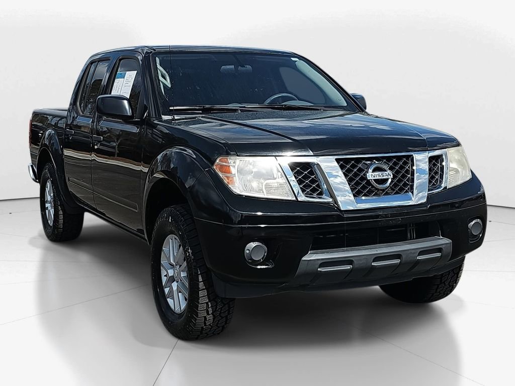 Used 2019 Nissan Frontier SV image 2