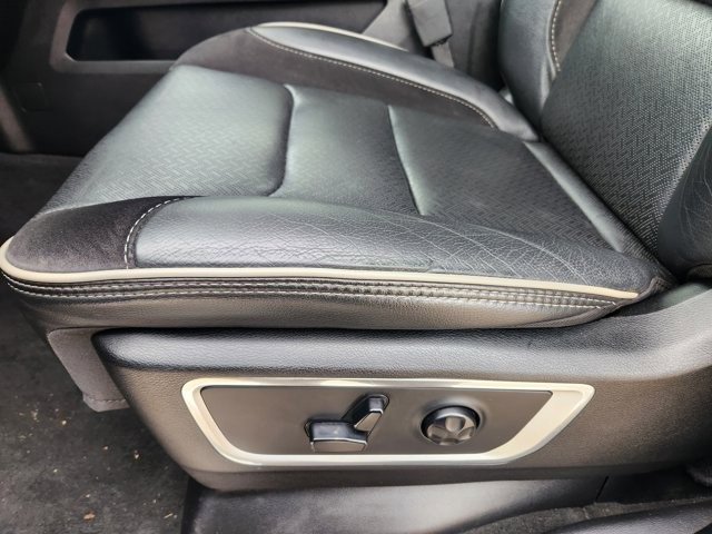 Used 2020 RAM 1500 Laramie w/ Sport Appearance Package image 23