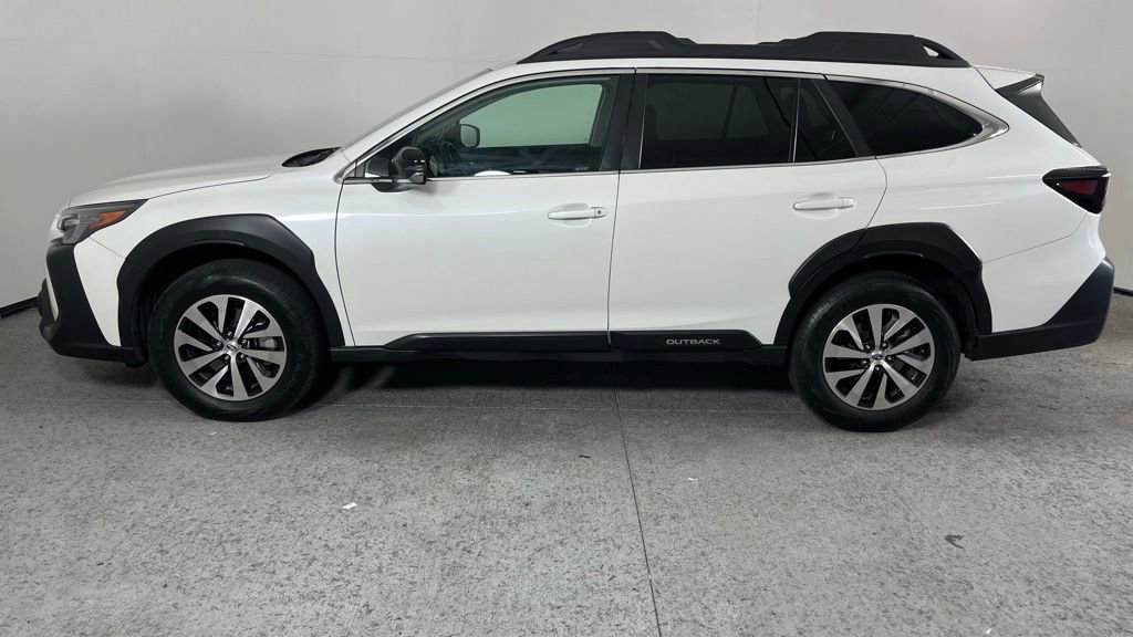 Certified 2024 Subaru Outback Premium AWD/4WD image 6