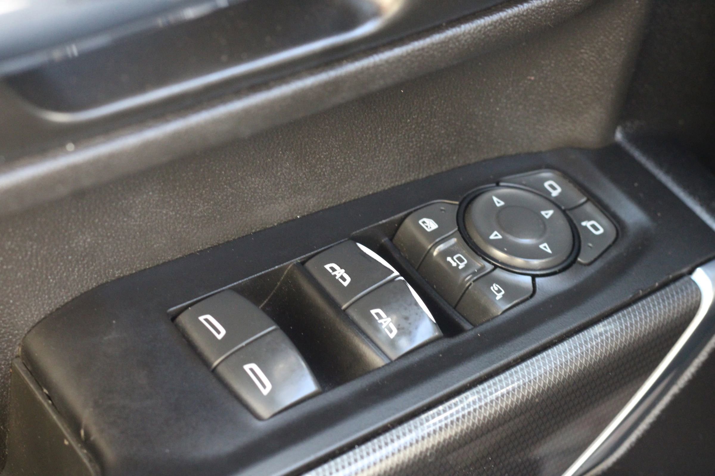 Used 2022 GMC Sierra 2500 AT4 w/ Gooseneck/5TH Wheel Package image 21