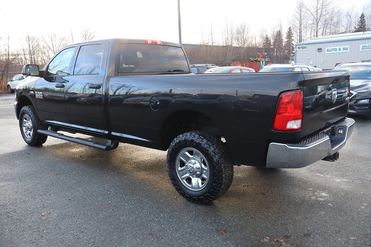 Used 2018 RAM 3500 Tradesman w/ Chrome Appearance Group image 3