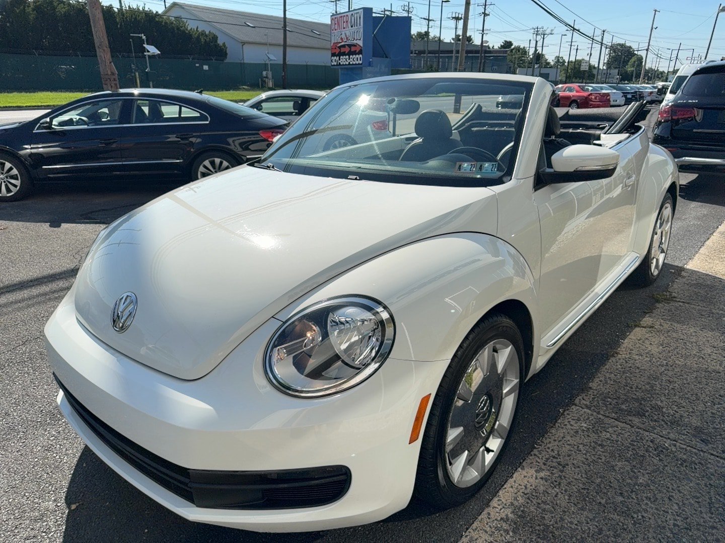 Used 2013 Volkswagen Beetle 2.5 FWD image 5