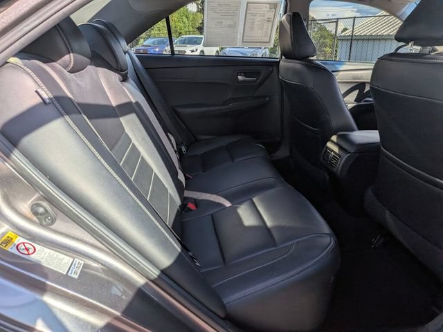 Used 2015 Toyota Camry XLE FWD image 32