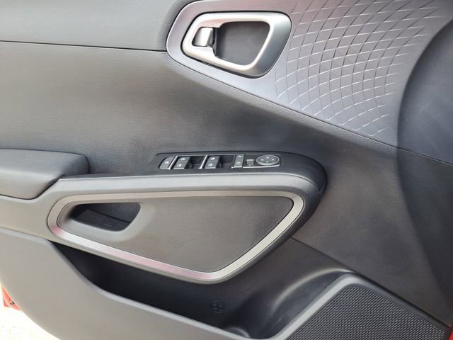 Used 2022 Kia Soul EX FWD image 21