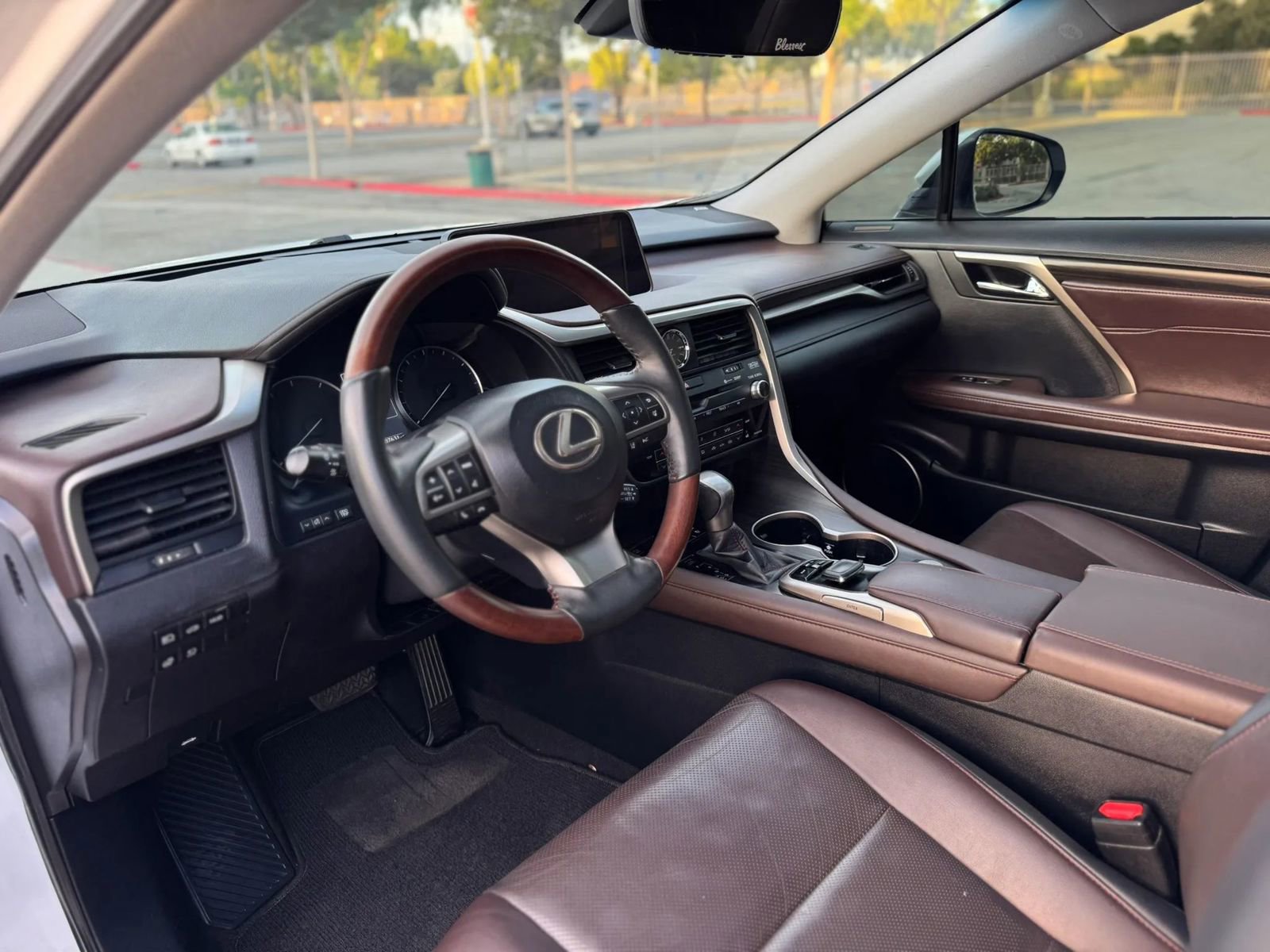 Used 2017 Lexus RX 350 FWD w/ Premium Package image 9