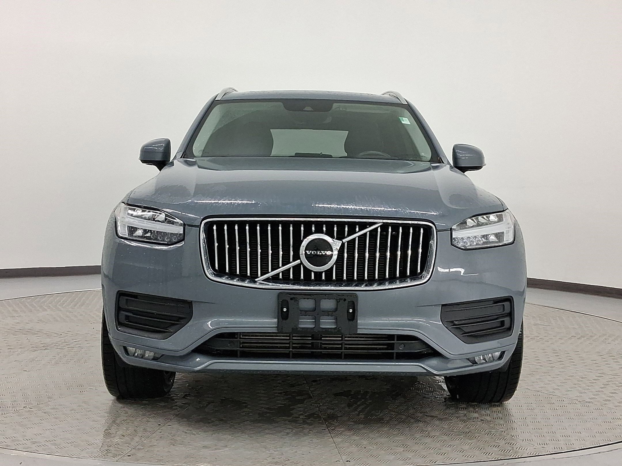 Used 2020 Volvo XC90 T6 Momentum w/ Protection Package image 6