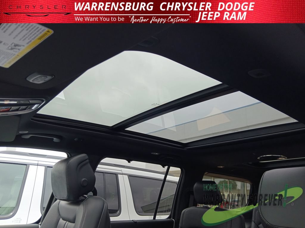 New 2026 Jeep Grand Wagoneer Limited AWD/4WD image 12