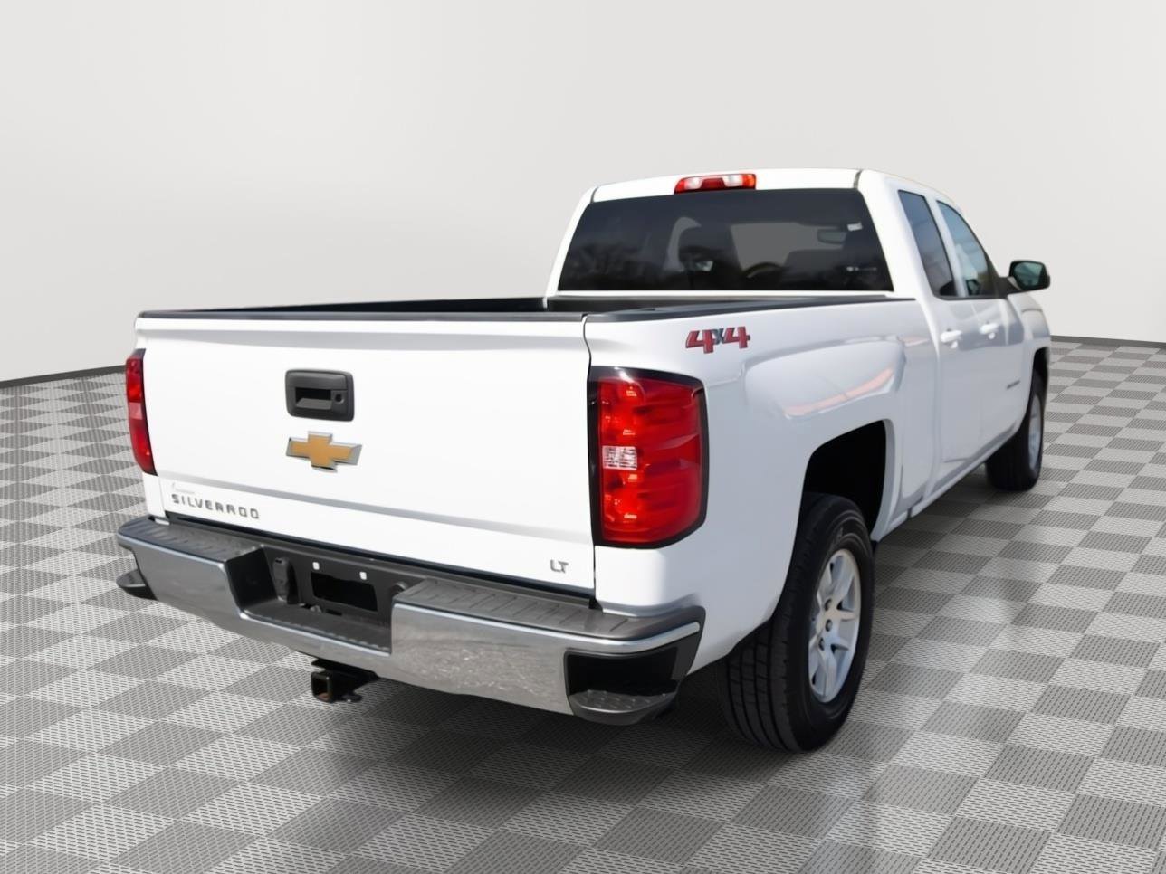 Used 2018 Chevrolet Silverado 1500 LT image 6