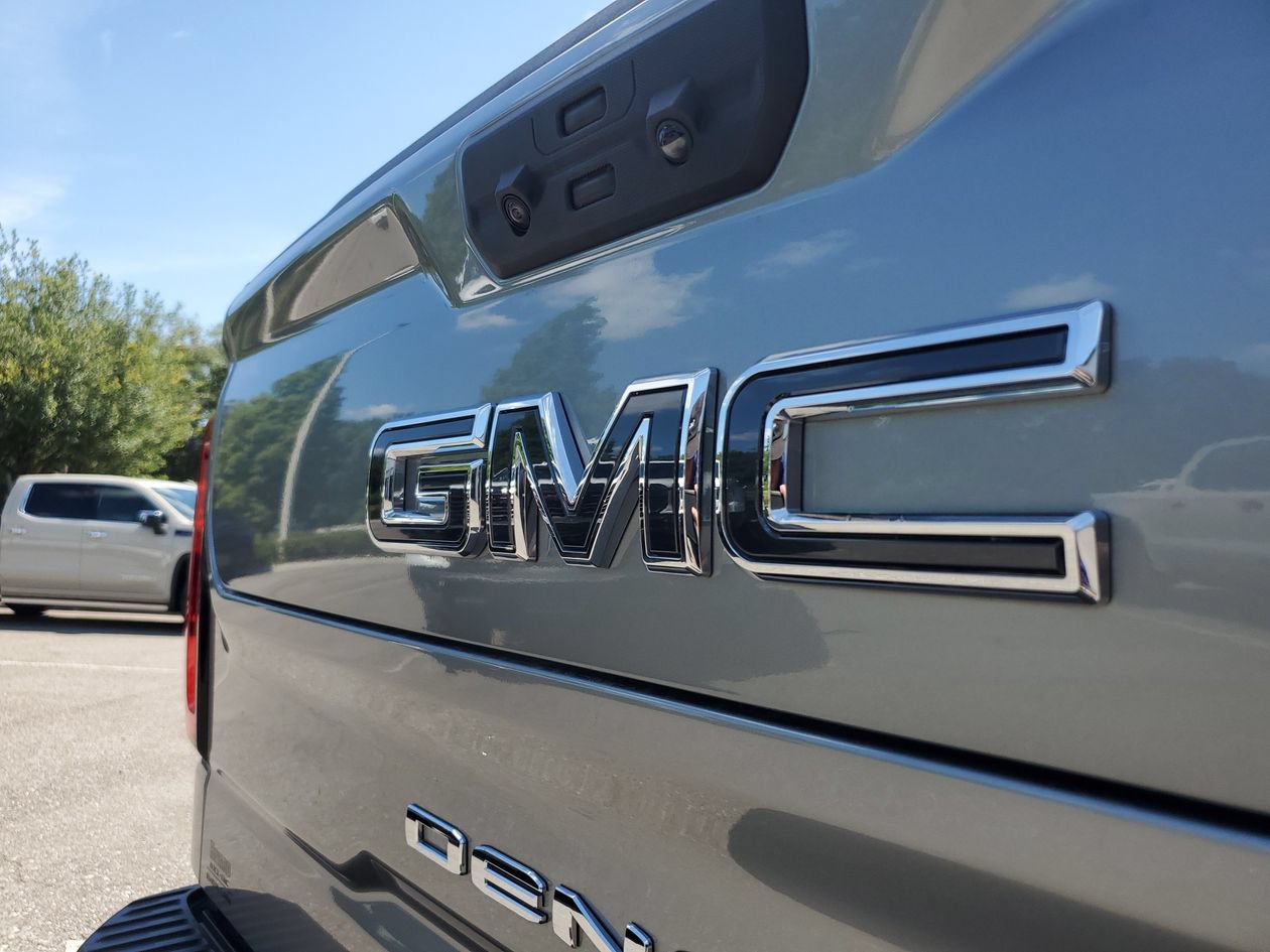 Used 2026 GMC Sierra 1500 Denali Ultimate AWD/4WD image 6