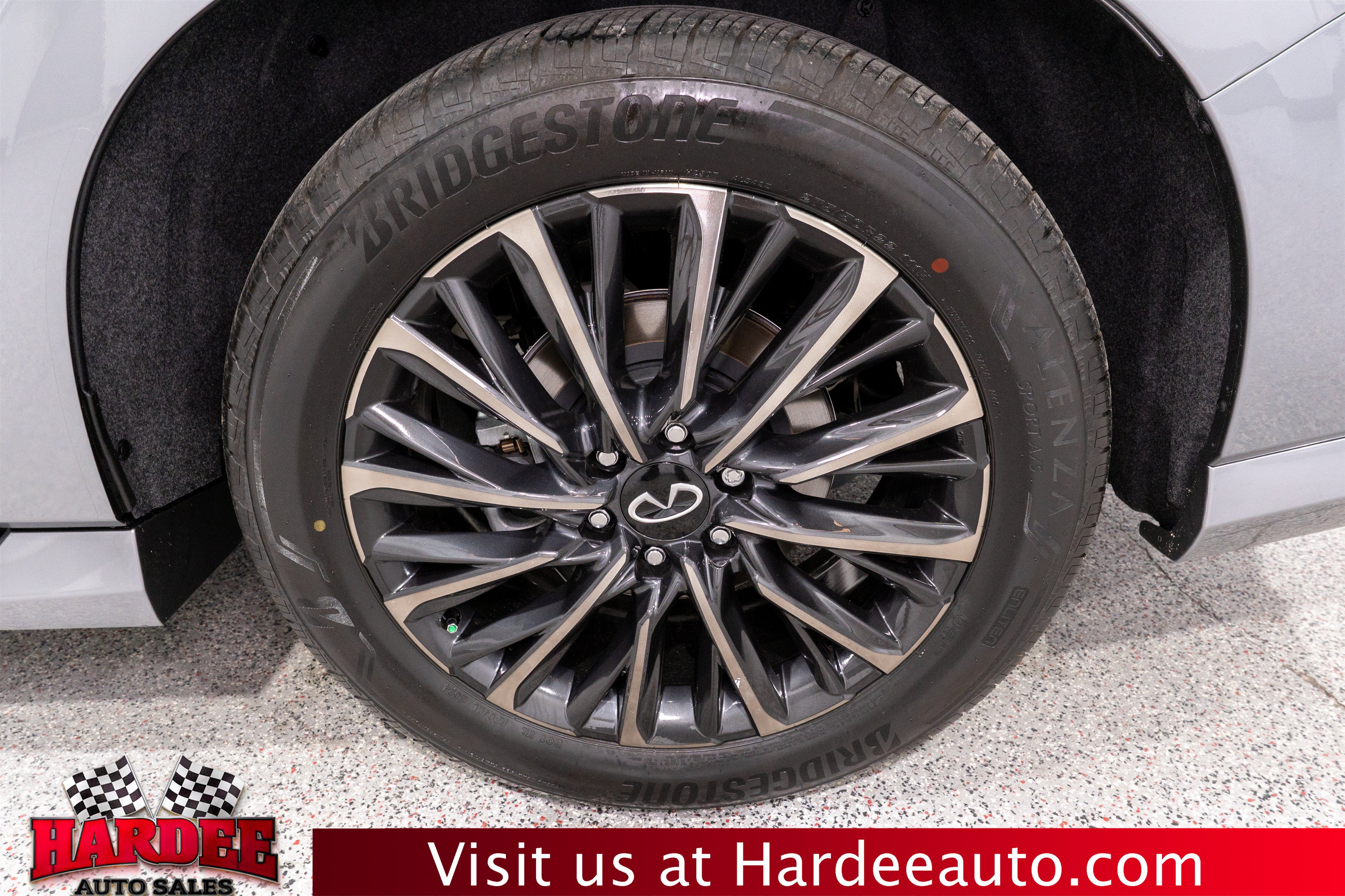 Used 2025 INFINITI QX80 Autograph AWD/4WD image 10