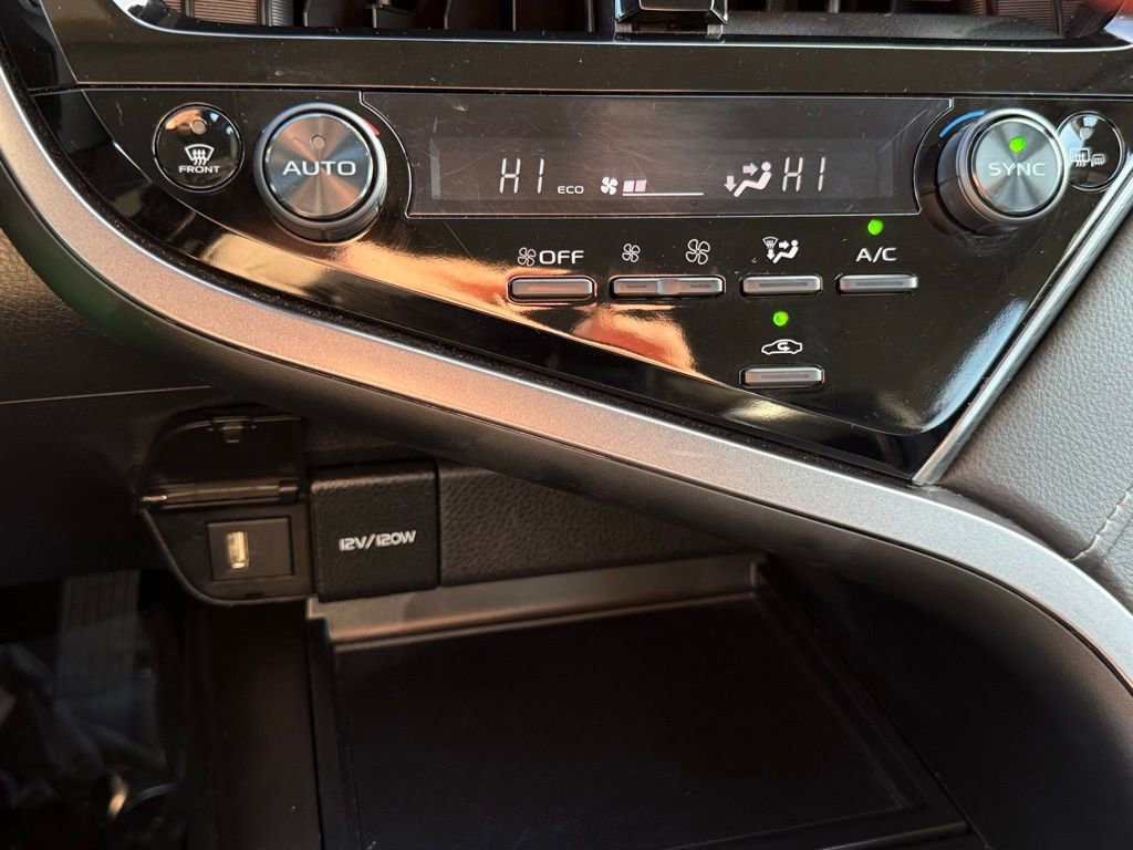 Used 2024 Toyota Camry SE image 27