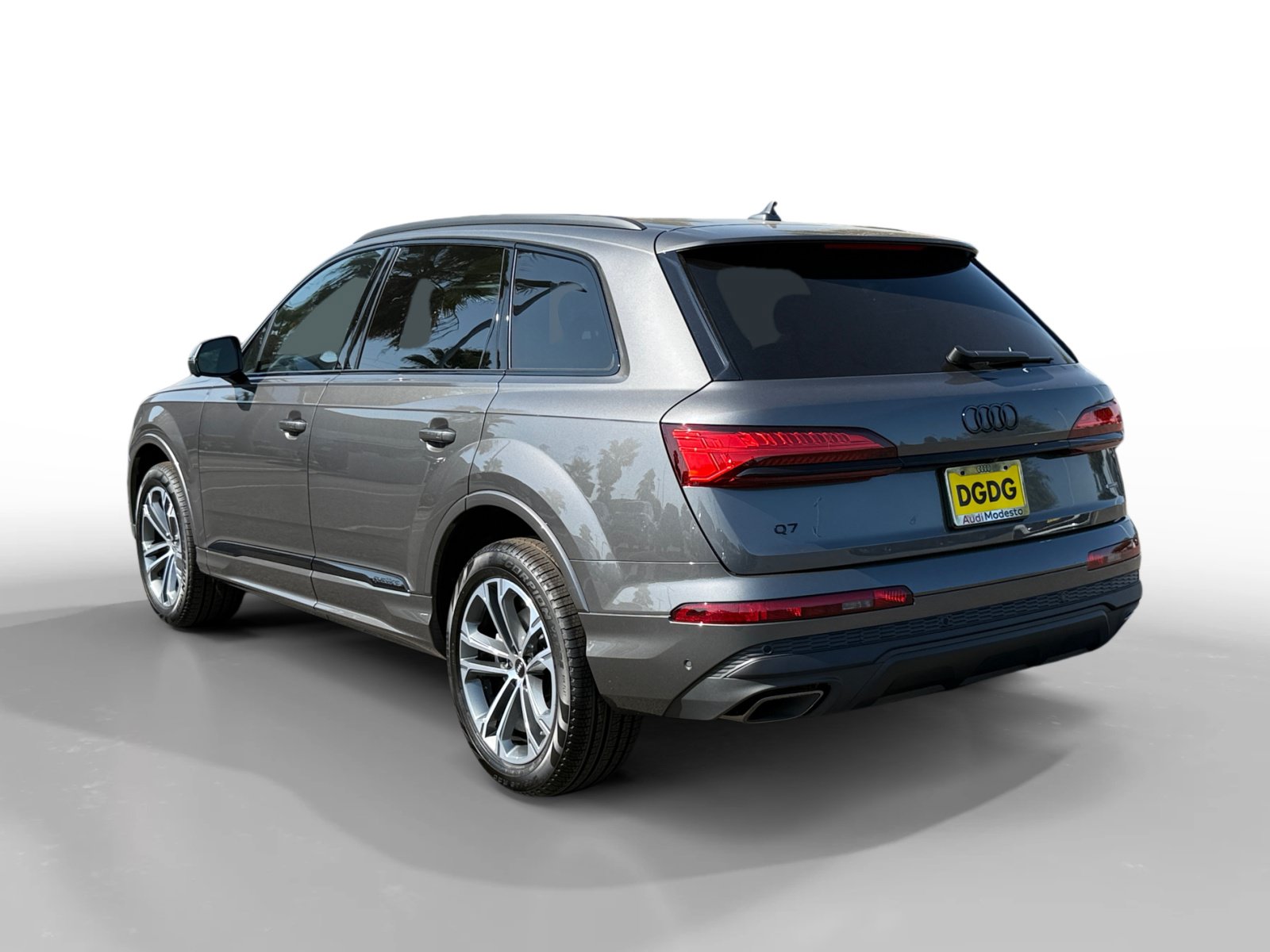 New 2026 Audi Q7 2.0T Premium AWD/4WD image 3