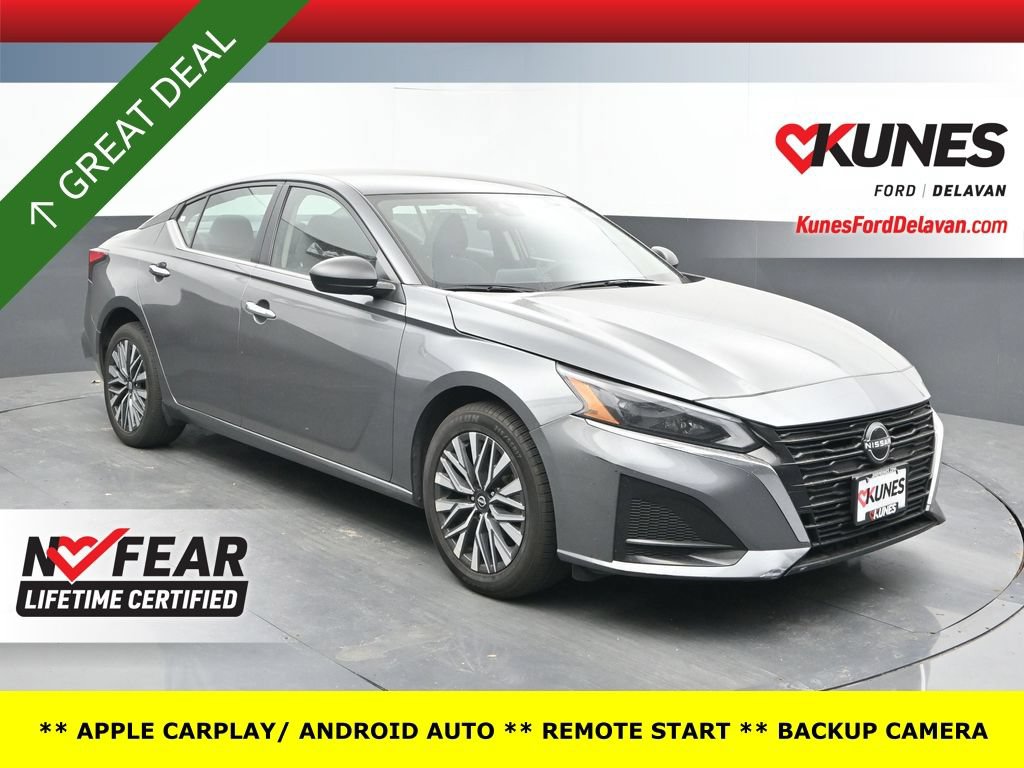 Used 2024 Nissan Altima 2.5 SV