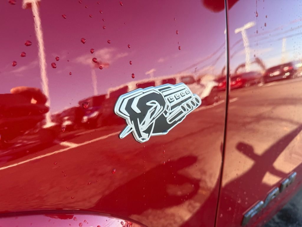 New 2026 RAM 1500 4x4 Crew Cab image 28