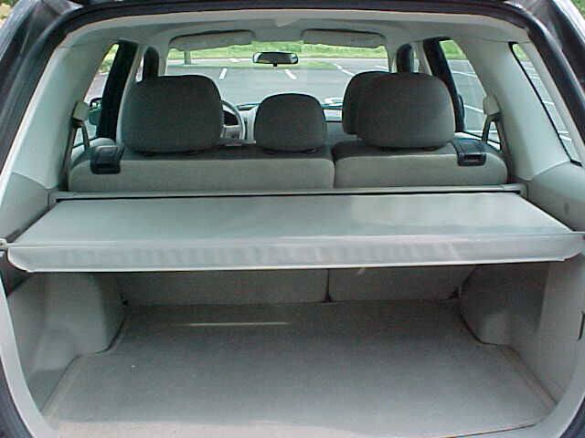 Used 2011 Ford Escape XLS w/ 102A Rapid Spec Order Code FWD image 5