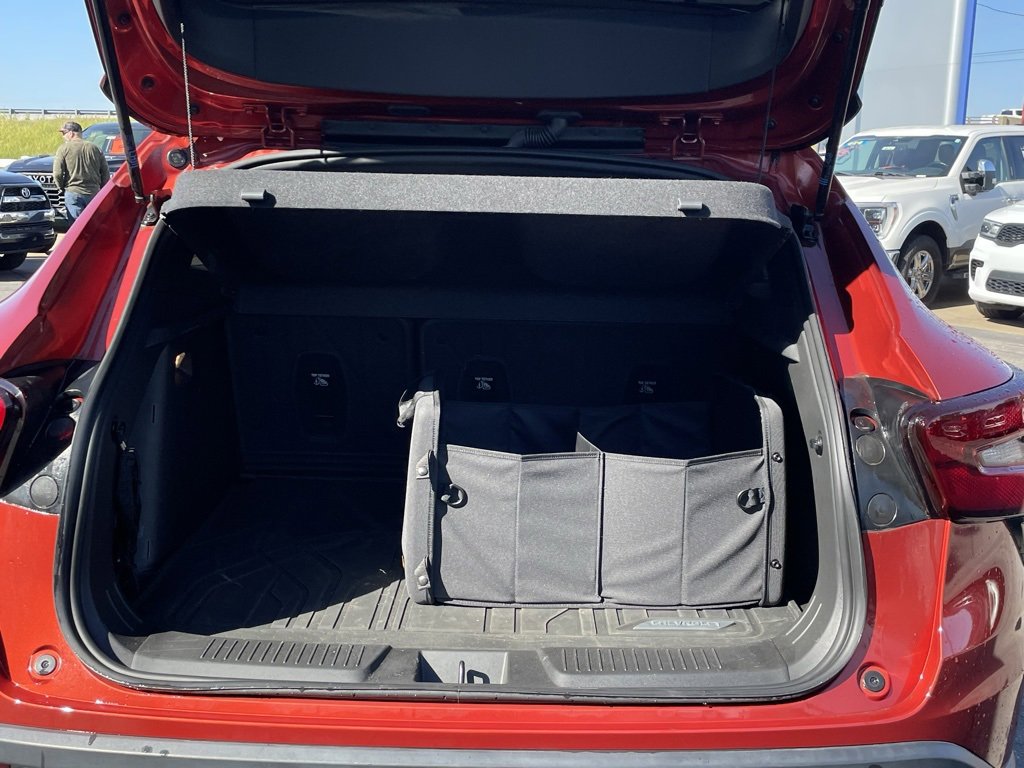 Used 2024 Chevrolet Trax RS image 7