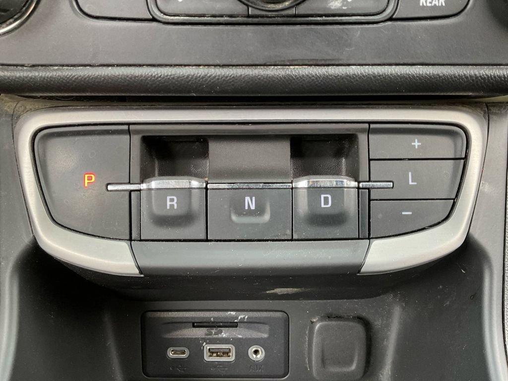 Used 2023 GMC Terrain SLE w/ Driver Convenience Package AWD/4WD image 34