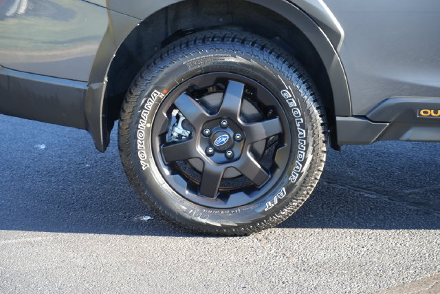 Used 2025 Subaru Outback Wilderness AWD/4WD image 10