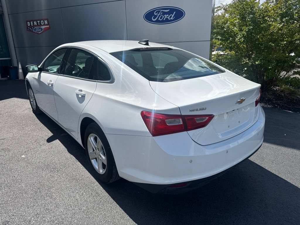 Used 2024 Chevrolet Malibu LS w/ Driver Confidence Package FWD image 4