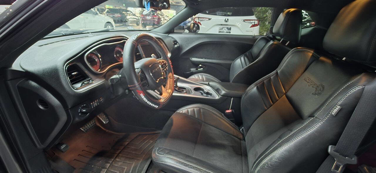 Used 2019 Dodge Challenger SRT Hellcat w/ Alcantara Appearance Package RWD image 16