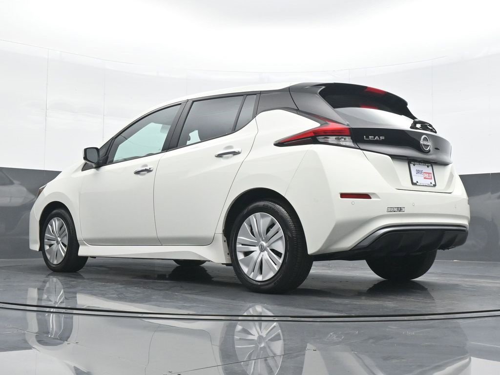Used 2023 Nissan Leaf S image 19