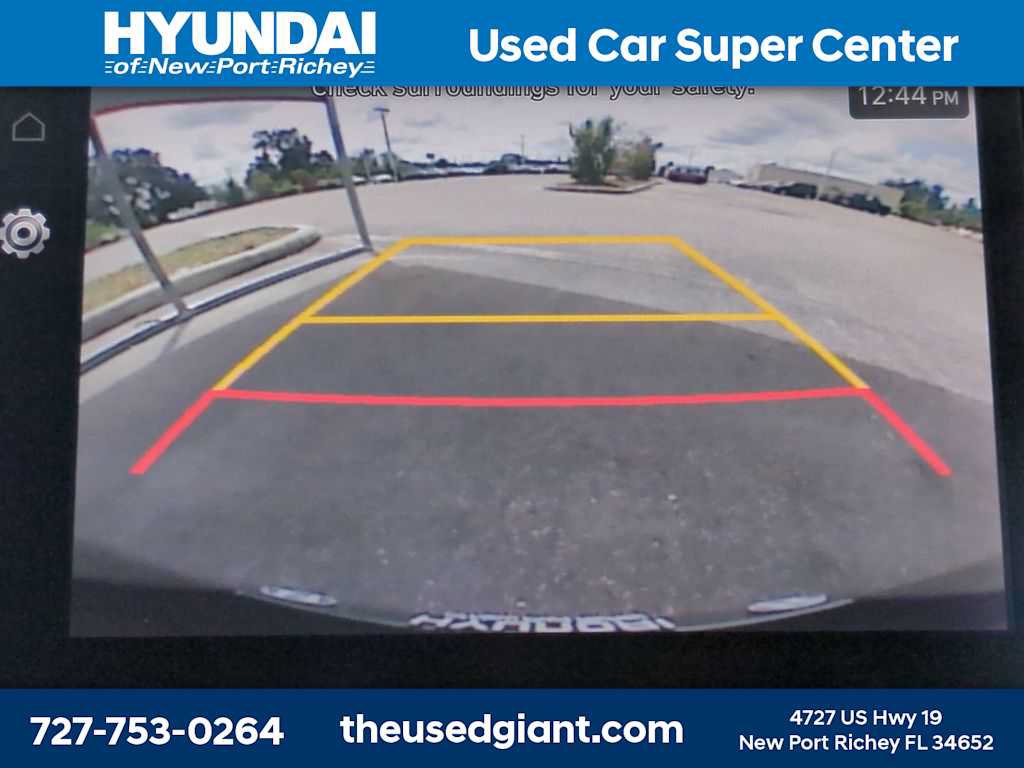 Certified 2024 Hyundai Venue Limited FWD image 21