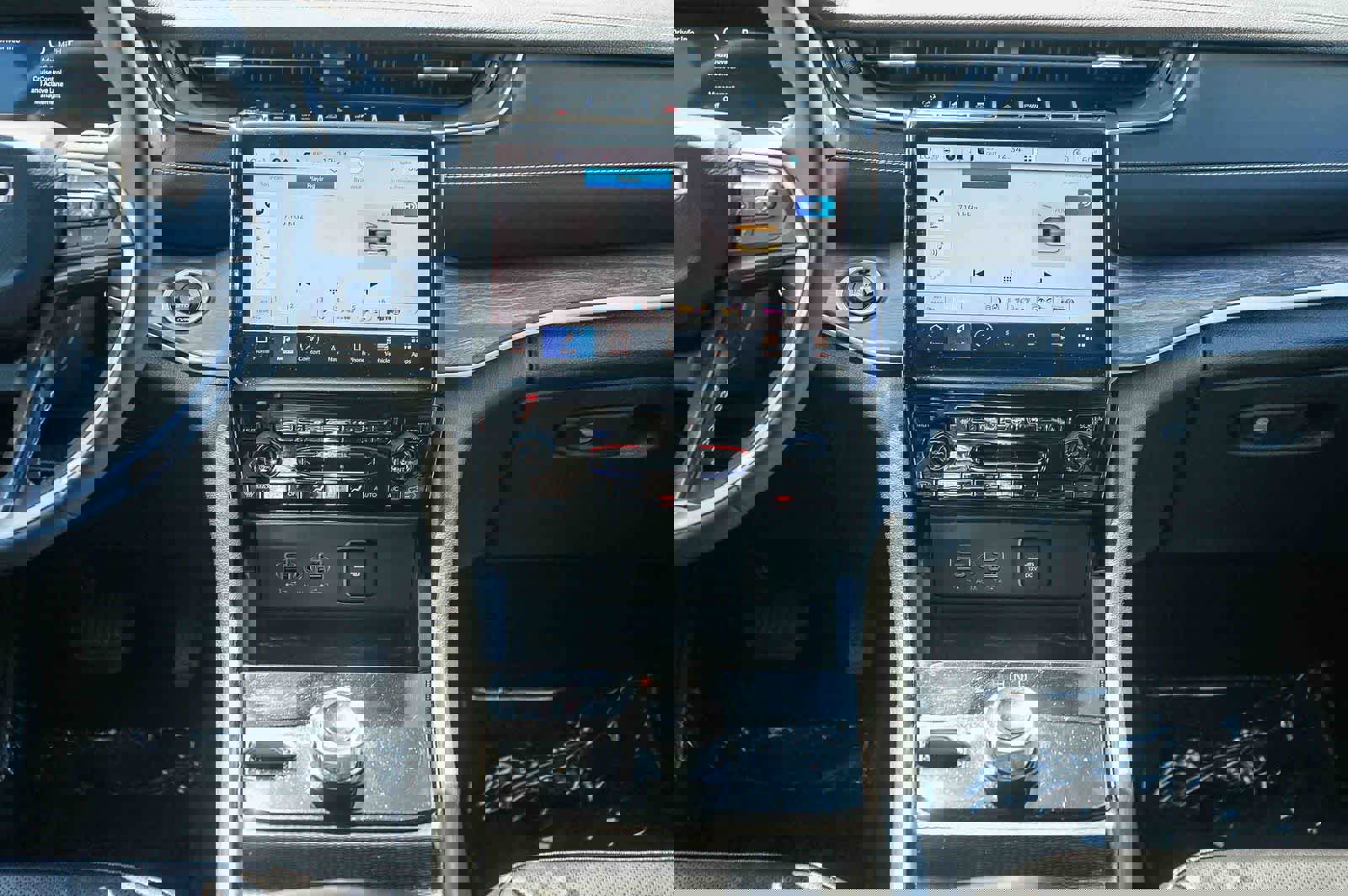 Used 2024 Jeep Grand Cherokee L Limited w/ Luxury Tech Group II image 12