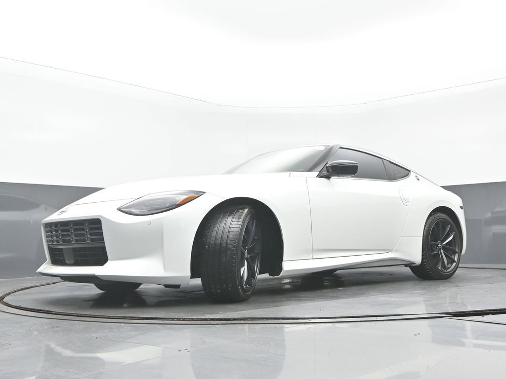 Used 2023 Nissan Z Performance w/ Floor Mat Package (L93) image 24