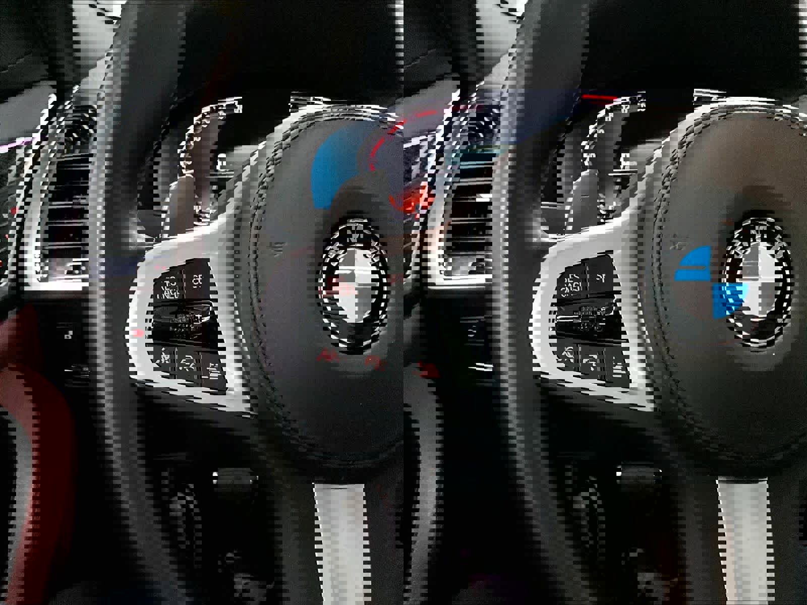 Used 2021 BMW X4 xDrive30i w/ M Sport Package image 20