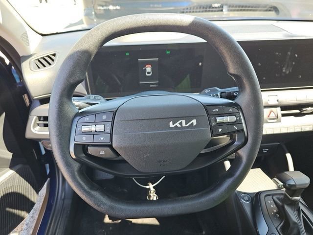 Used 2025 Kia K4 FWD image 15
