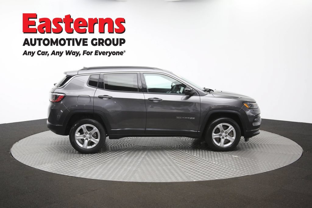 Used 2024 Jeep Compass Latitude AWD/4WD image 43