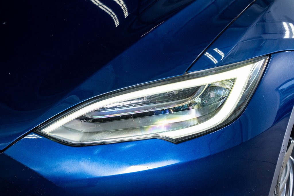 Used 2021 Tesla Model S Plaid image 13