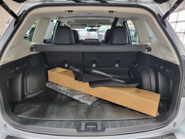 Certified 2023 Subaru Forester Limited w/ Popular Package #2 AWD/4WD image 36