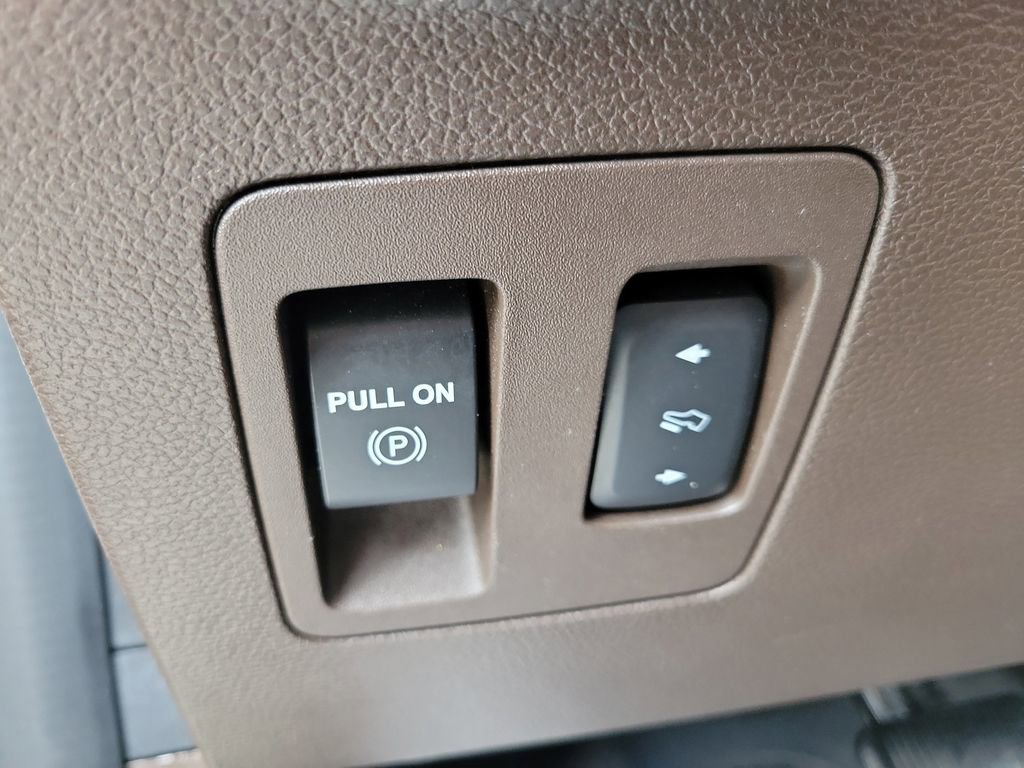 Used 2020 Ford F150 King Ranch image 28