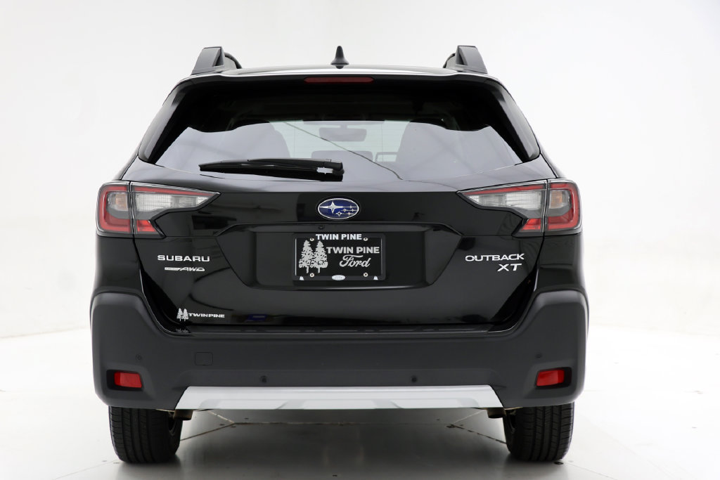 Used 2023 Subaru Outback Limited XT AWD/4WD image 7