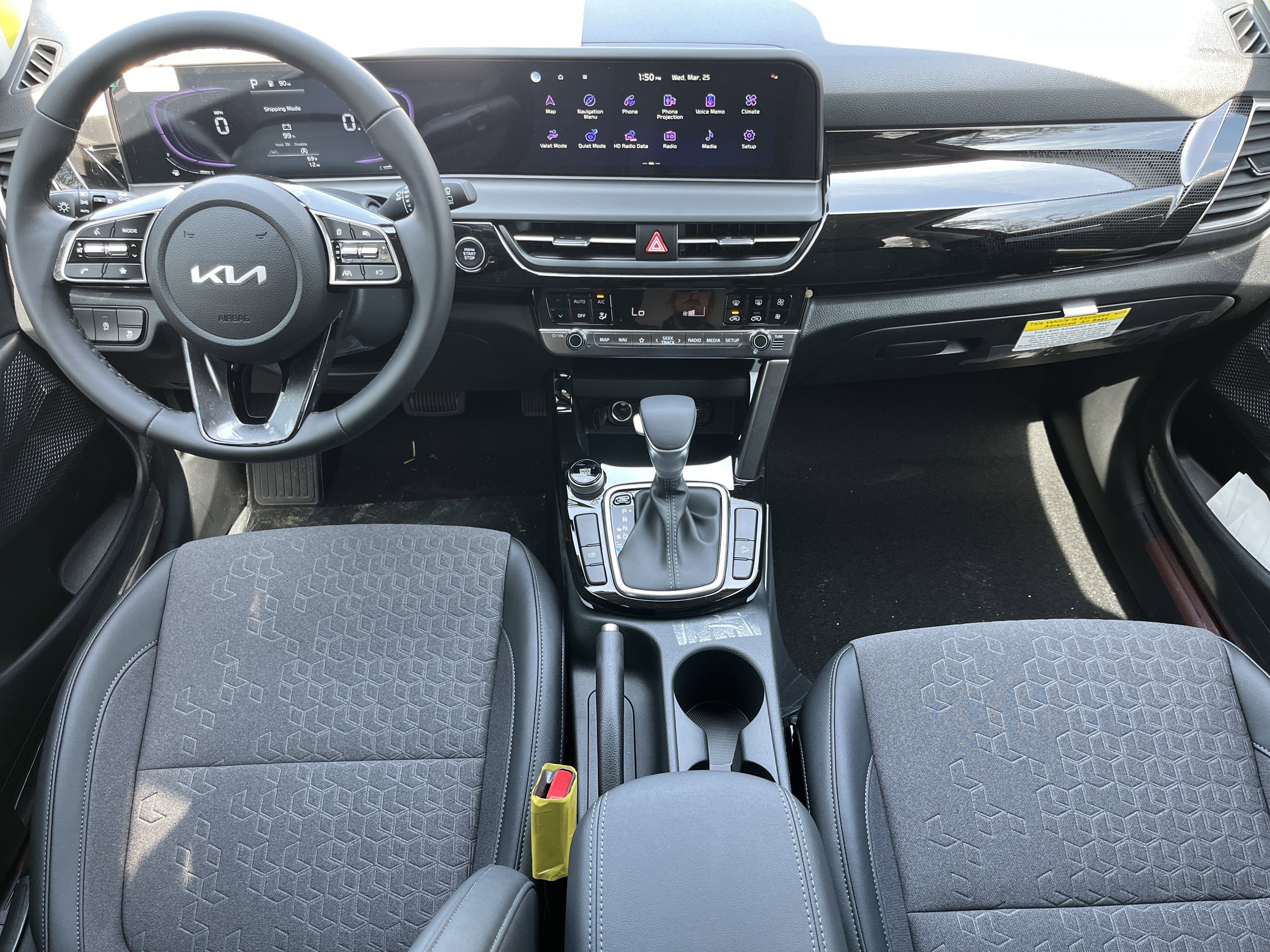 New 2026 Kia Seltos S FWD image 3